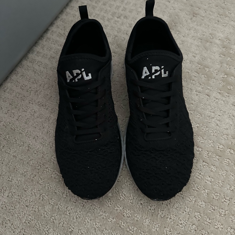 APL Women's Black Athletic Shoes